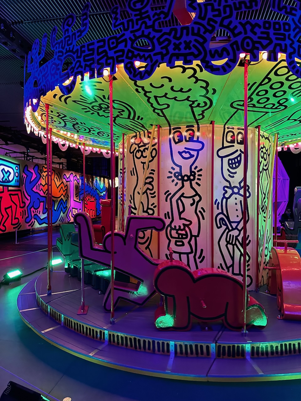 Luna Luna. Keith Haring merry go round Luna Luna. Keith Haring merry go round