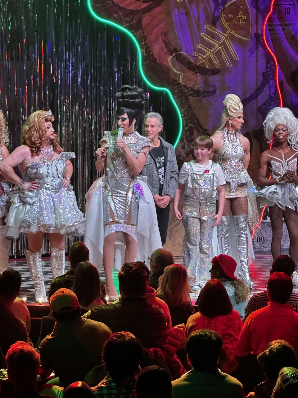 Drag the Musical curtain calls with Adam Pascal and cast singing Seasons of Love. Drag the Musical curtain calls with Adam Pascal and cast singing Seasons of Love.